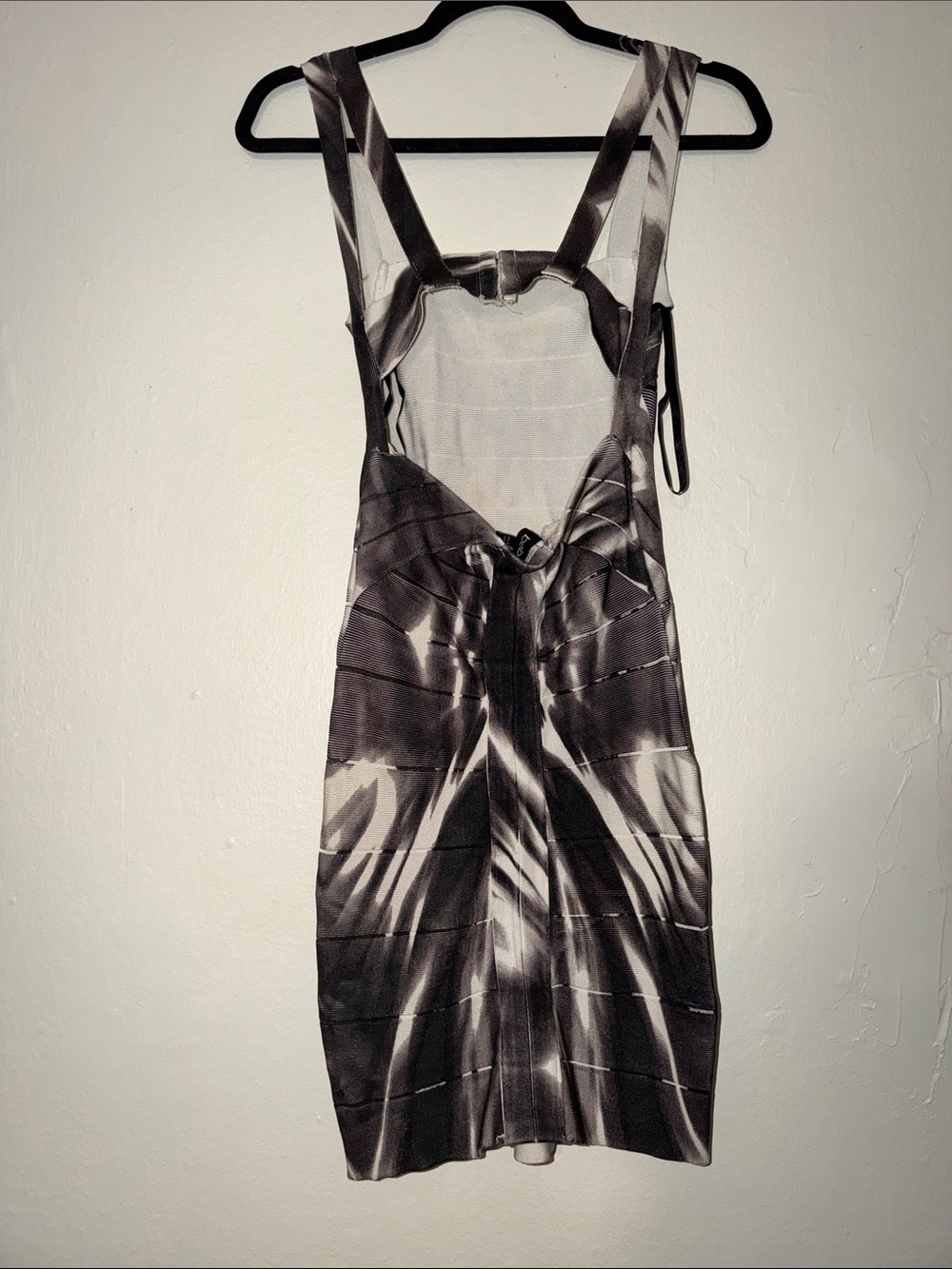 bebe Black and White Bandage Bodycon Mini Dress - Picture 5 of 5